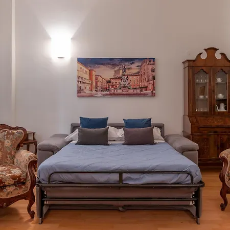 Housmart Cartoleria 8 Apartman *