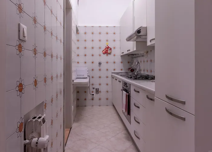 Housmart Cartoleria 8 * 볼로냐