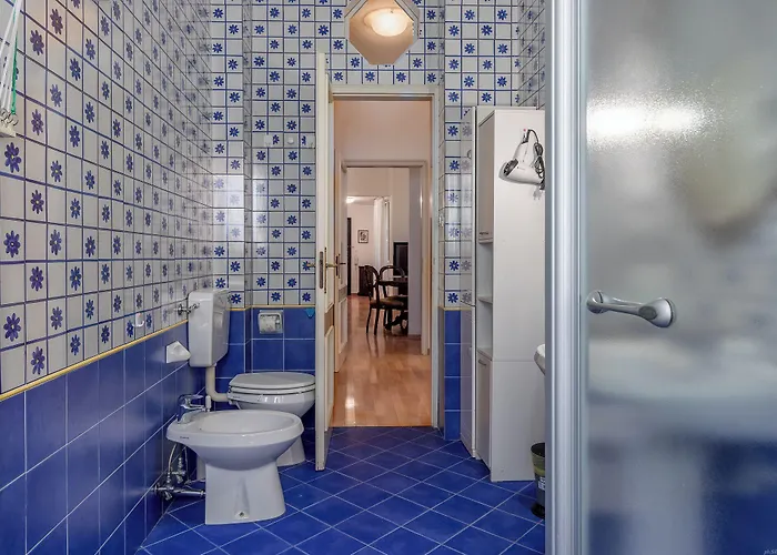 Housmart Cartoleria 8 * 볼로냐