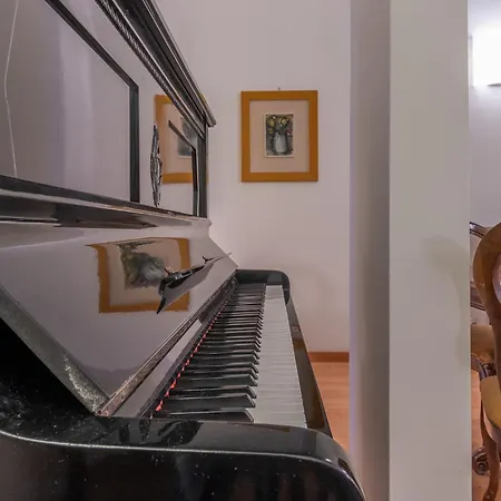 Housmart Cartoleria 8 Apartment Bologna