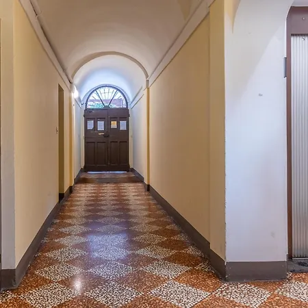 Housmart Cartoleria 8 Apartment *