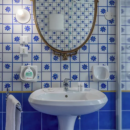 Housmart Cartoleria 8 Bolonia