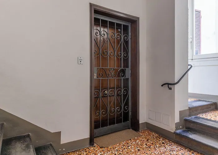 Housmart Cartoleria 8 Bologna